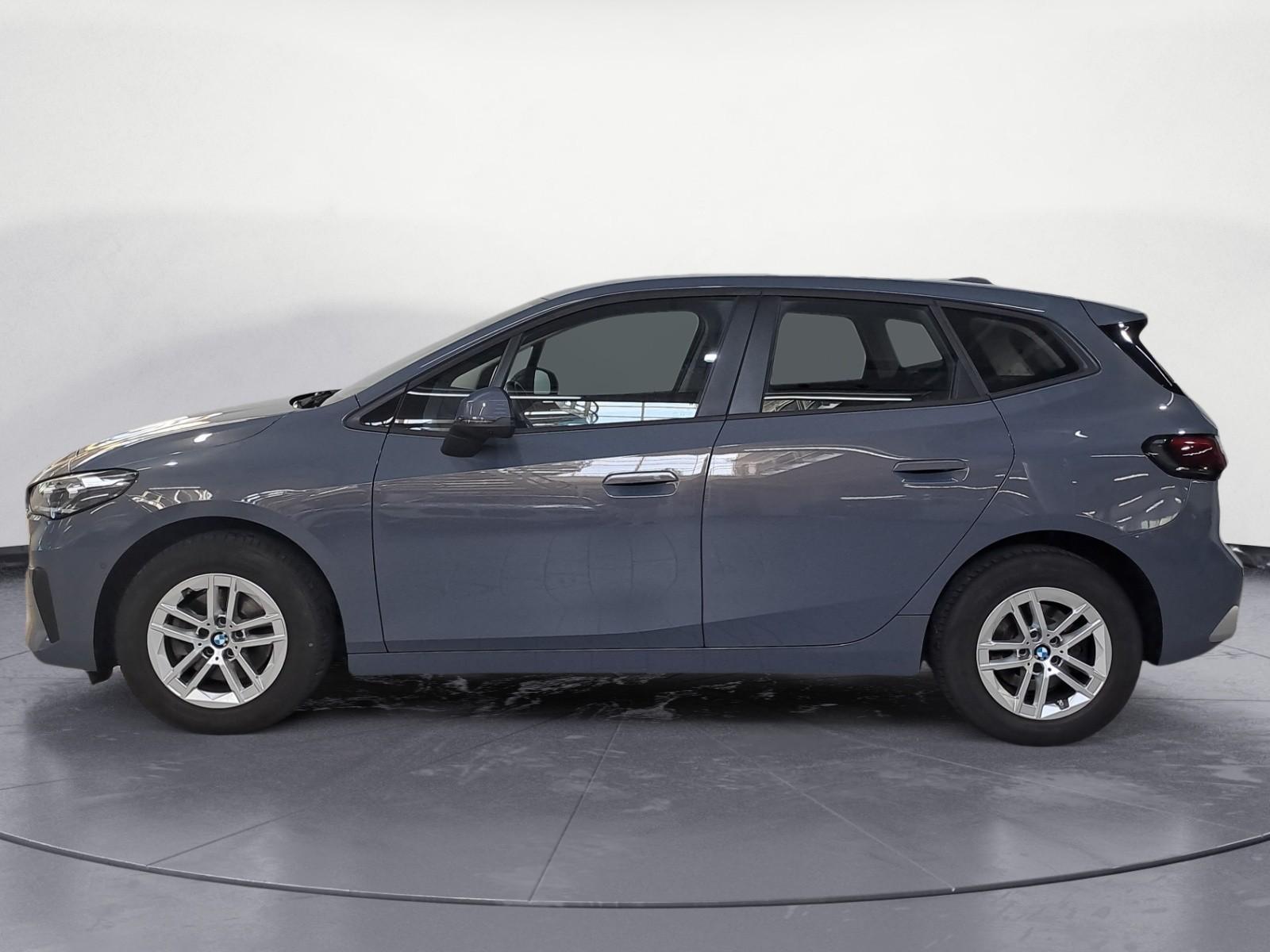 BMW 218d Active Tourer Steptronic DCT Head-Up