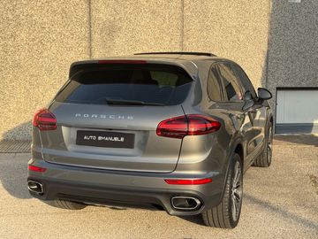 Porsche Cayenne - 7