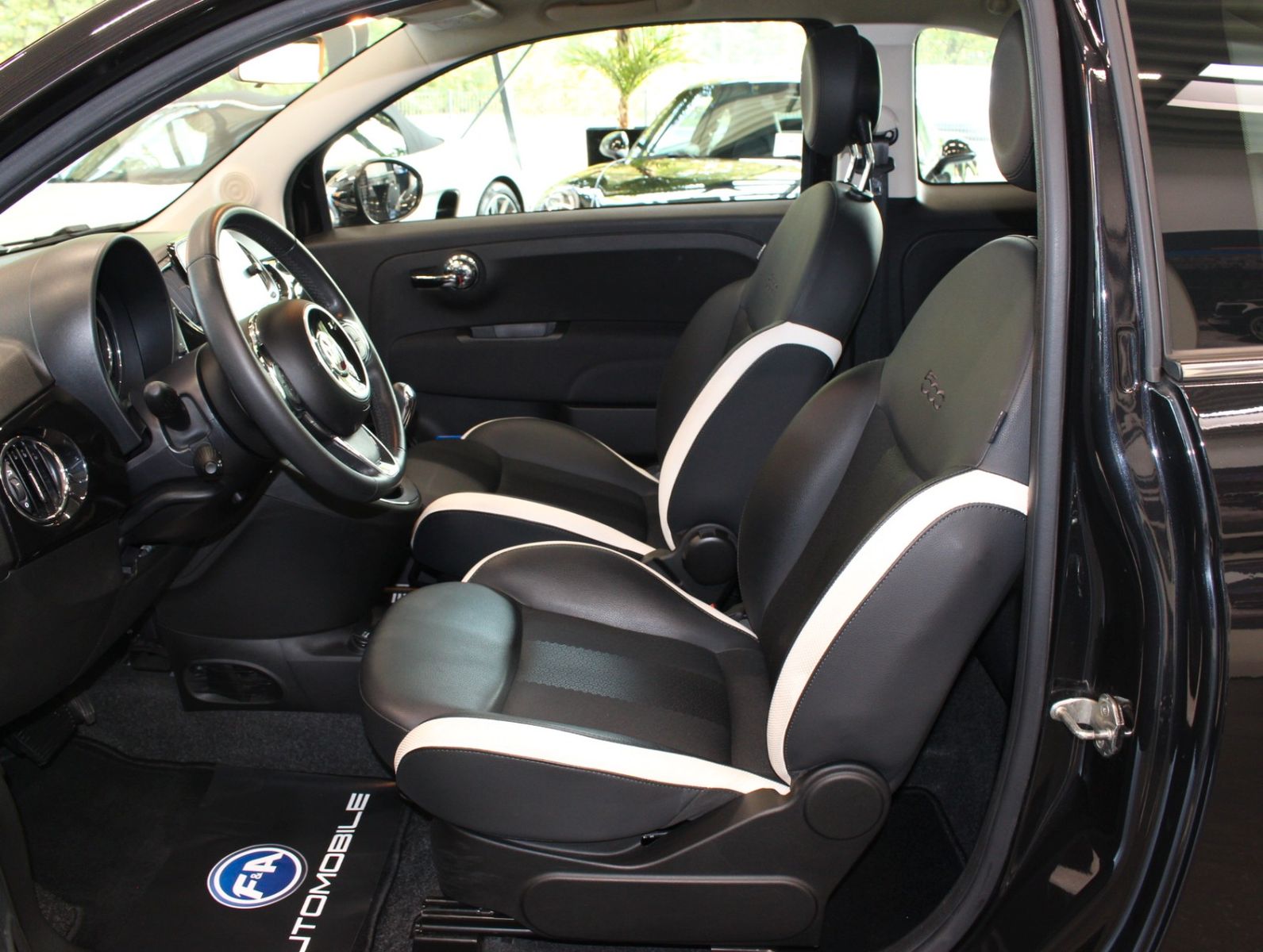 Fahrzeugabbildung Fiat 500C 1.2 8V Mirror Edition Cabrio Aut.*CarPlay