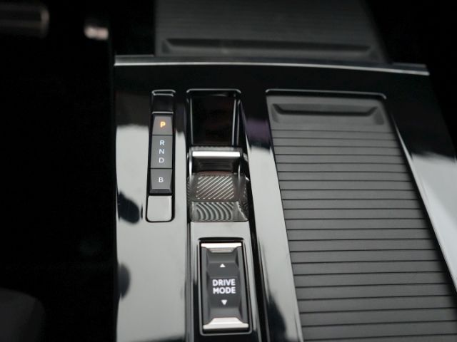 Astra Electric L ST GS 54kWH+LED+NAVI+360 GRAD K