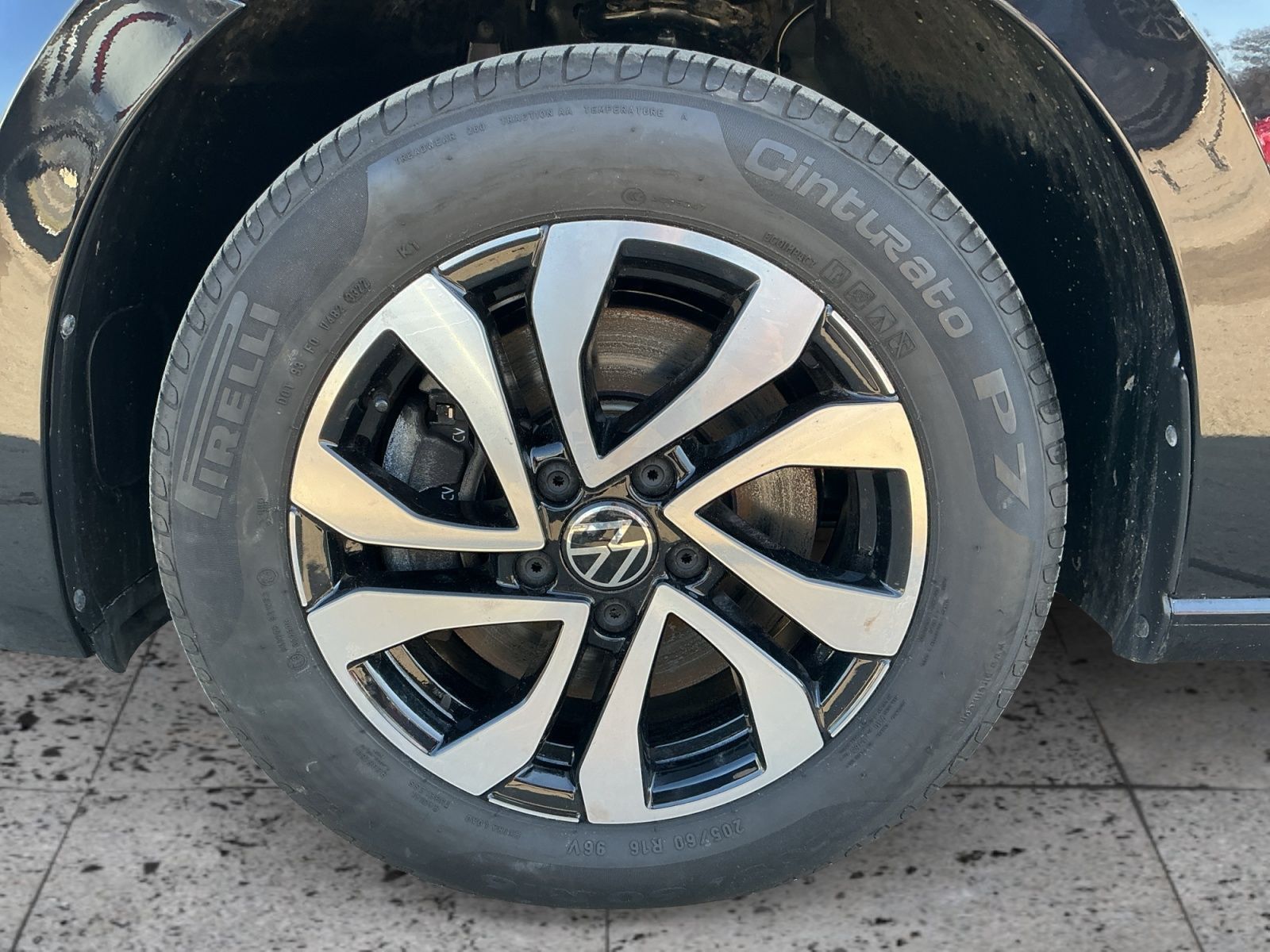 Volkswagen Touran - Bild 8