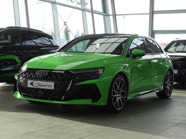 Audi RS3 Sportback 2.5 TFSI quattro - SONOS Premium