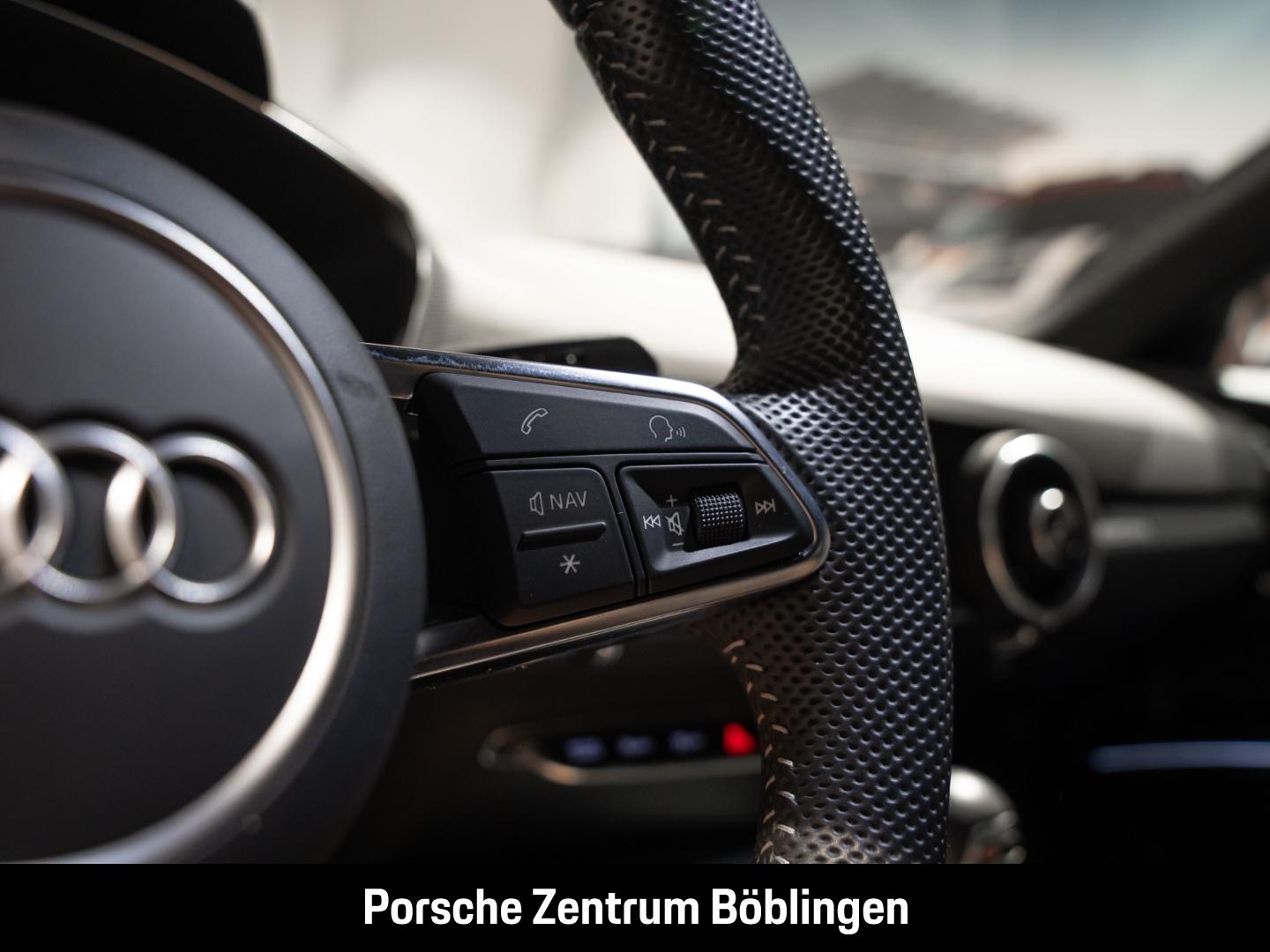 Audi TT Coupe TTS quattro Bang & Olufsen Rückfahrkame
