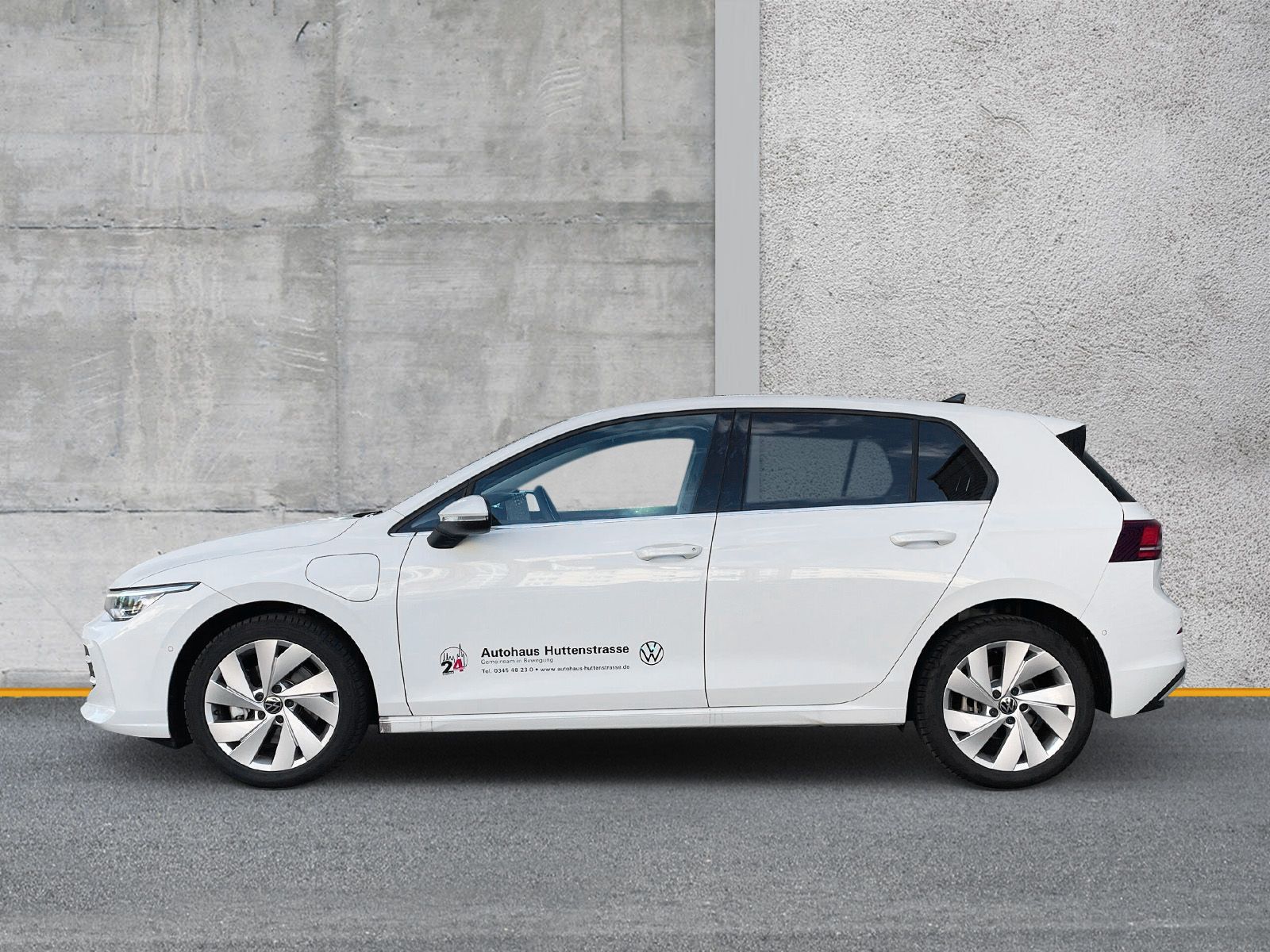 Volkswagen Golf VIII 1.5 eHybrid Style HuD KEYLESS imagem 2