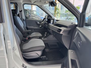 Ford Tourneo Courier Titanium