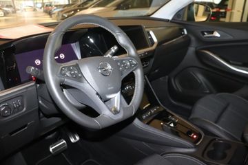 Fotografie des Opel Grandland (X) Grandland Plug-in-Hybrid 1.6 DI AT Elegance