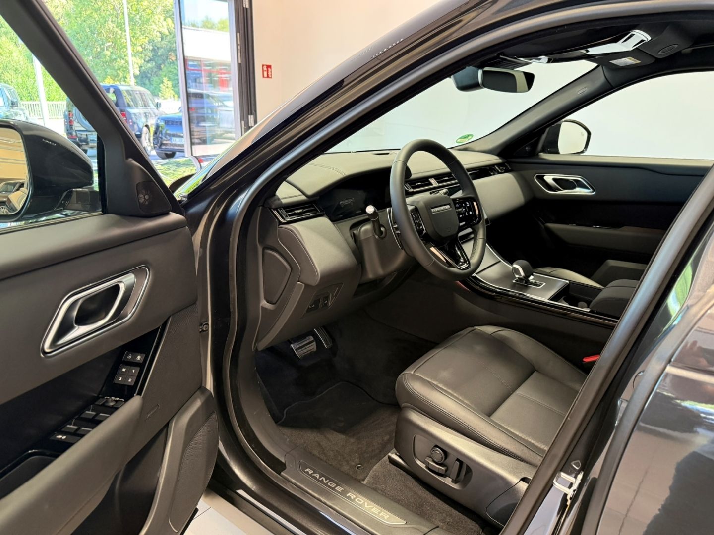 Land Rover Range Rover Velar - Bild 11