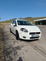 Fiat Punto  (199) - Fiat Punto 199 mit Benzin-Antrieb