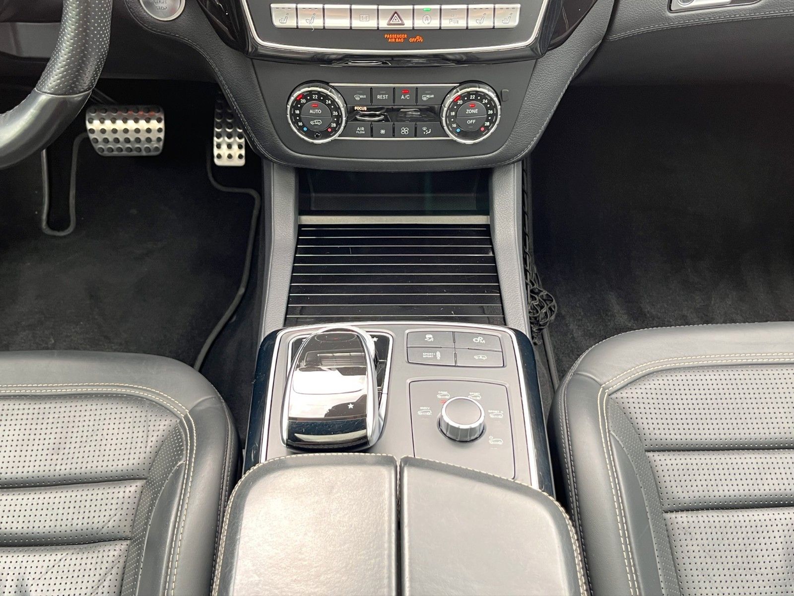 Fahrzeugabbildung Mercedes-Benz *INFERNO*4Matic*HK Audio*SHZ*NAVI*