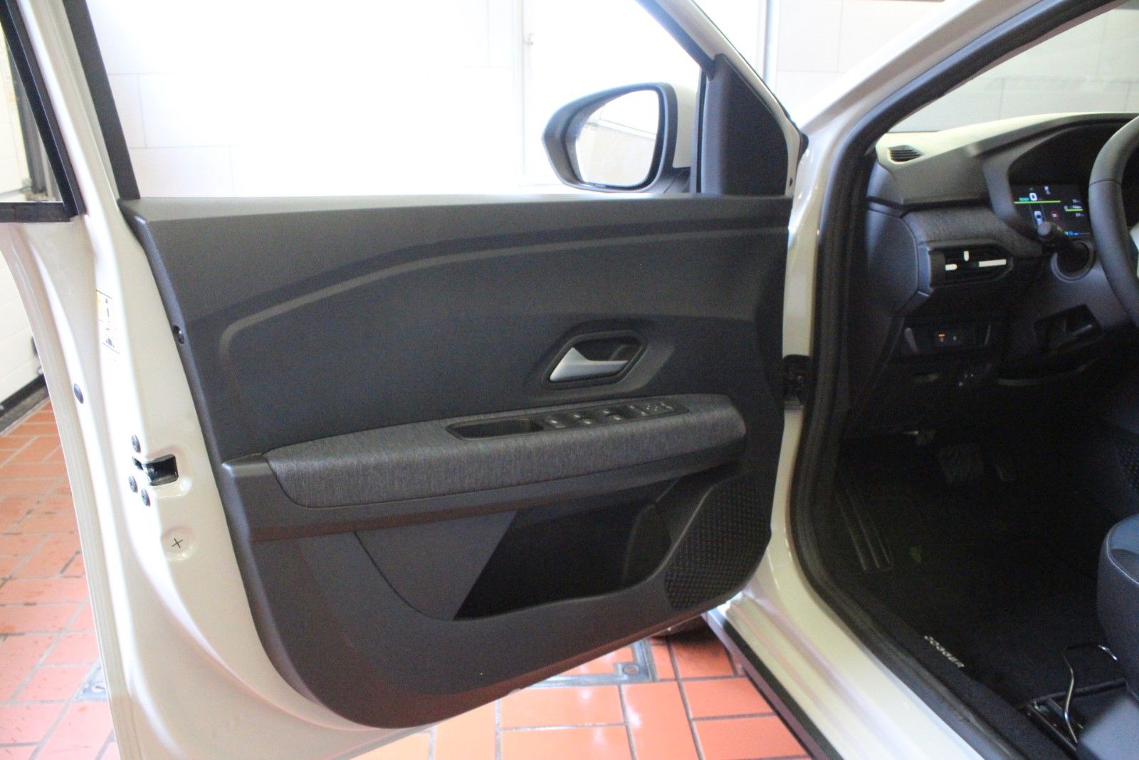 Fahrzeugabbildung Dacia Jogger Hybrid 155 Journey 7-Sitzer MY 2026