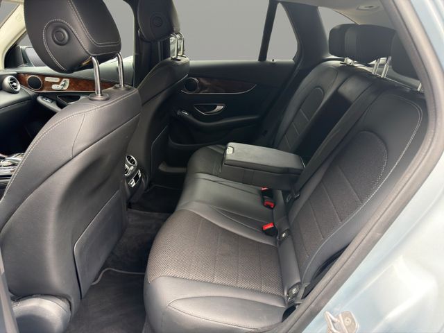 Mercedes-Benz GLC 250 d 4Matic AMG PAKET – image 12 of 20