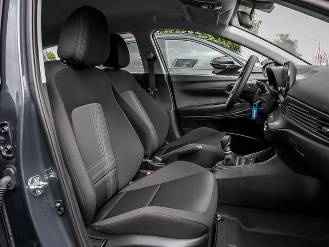 Hyundai Bayon 1.0 Select 2WD Kamera Navi Spurhalteassi.