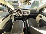 Renault Twingo 1.0i Equilibre Carplay Klima 1.Hand - Renault Twingo Gebrauchtwagen in Köln