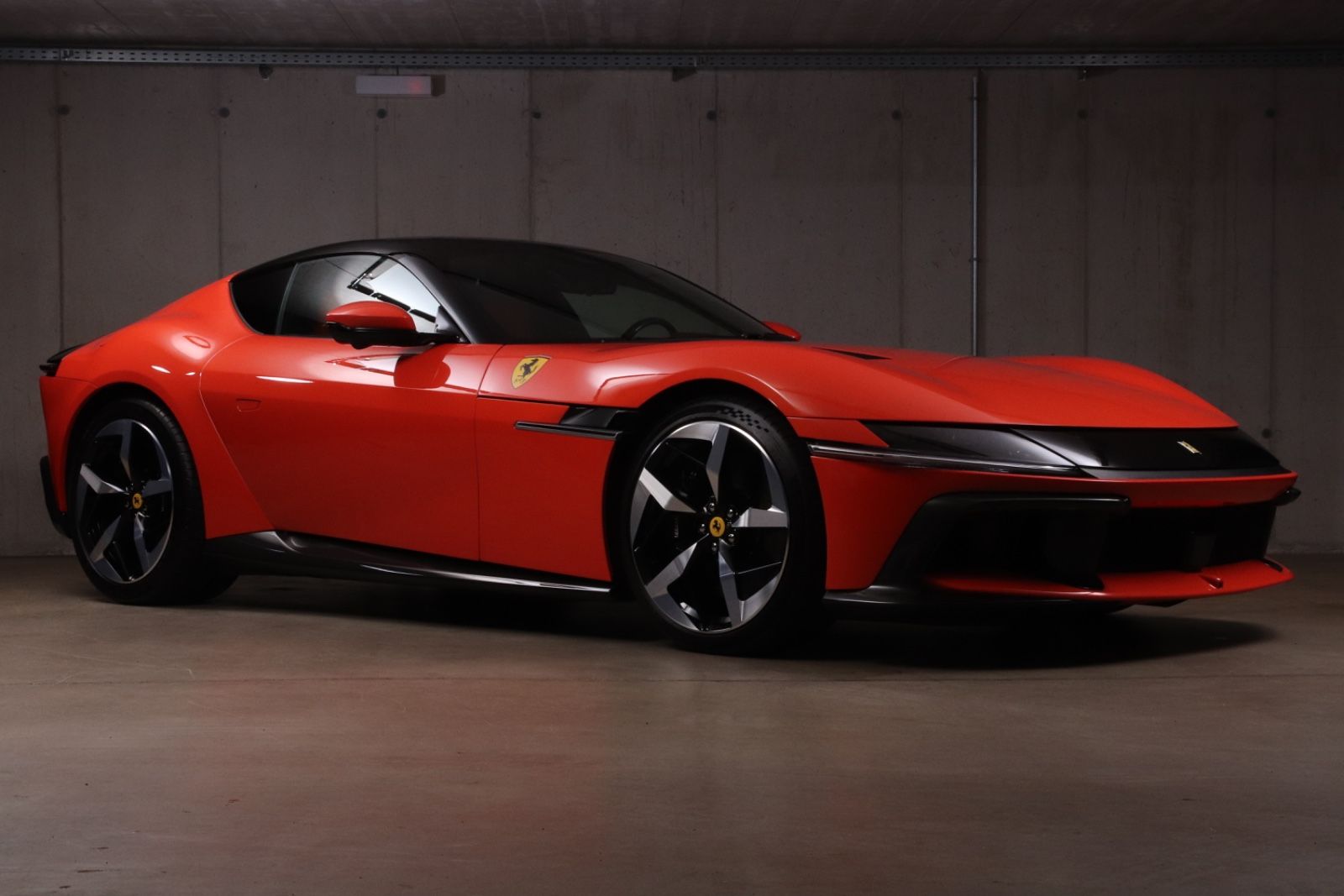 Ferrari 12 Cilindri *Sonderfarbe*NEUWAGEN*Mega_Spec*