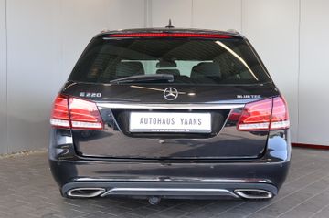 Mercedes-Benz E 220 T Avantgarde FRONT+ILS+NAVI+AHK