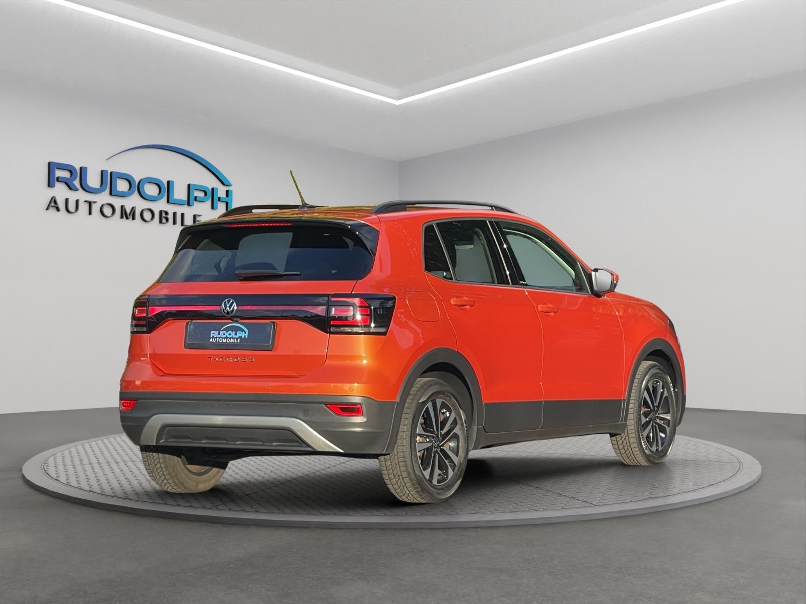 Volkswagen T-Cross 1,5 AUTOMA. ACC LANE NAVI 1.Hd. GARANTIE, миниатюра 7
