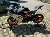 KTM RC 390 - KTM RC 390