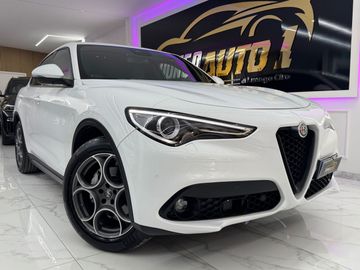 Alfa-Romeo Stelvio - 5