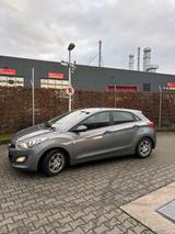 Hyundai Aachen 52066 - Hyundai i30 mit Diesel-Antrieb: Kleinwagen