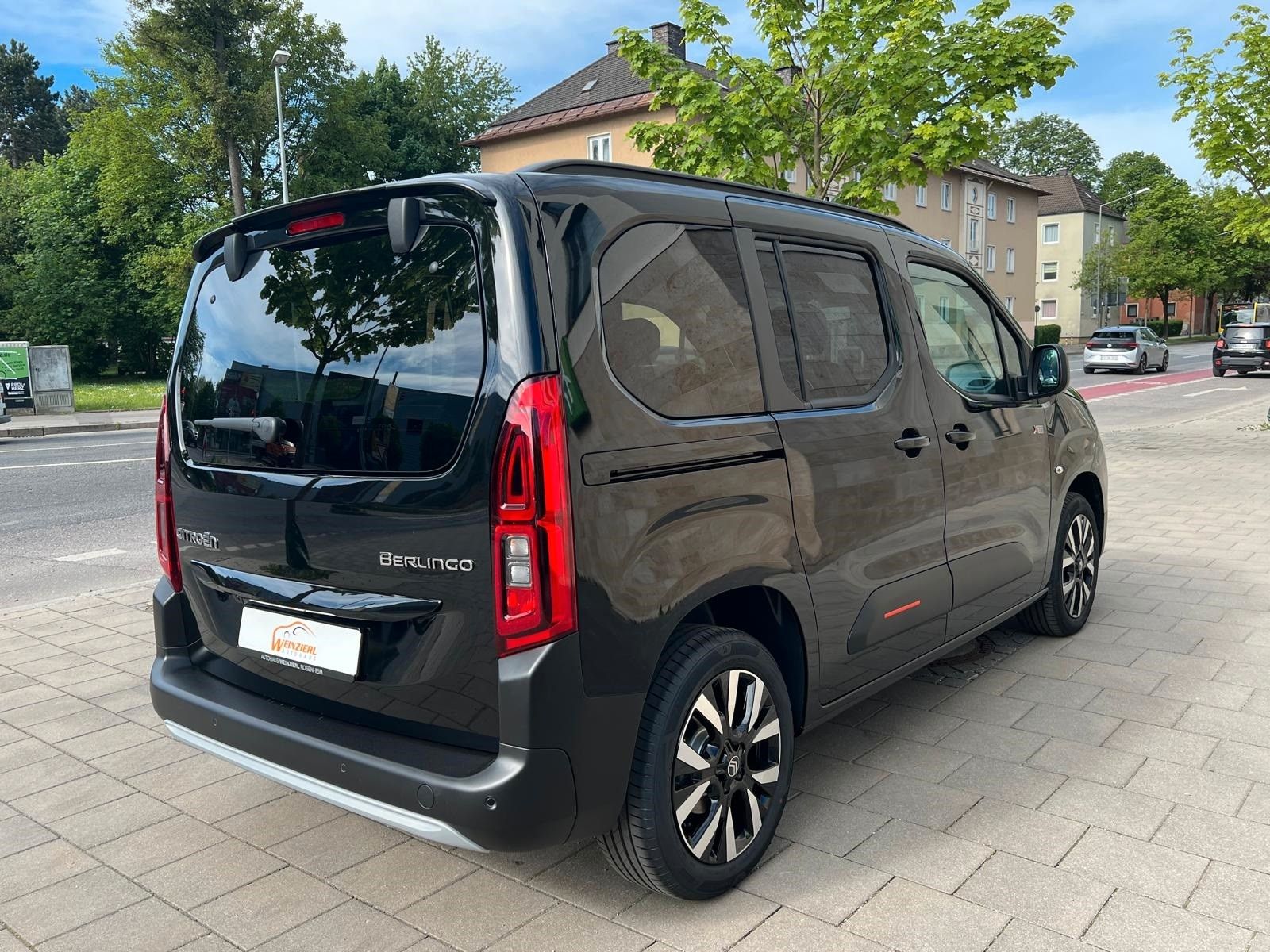 Citroën Berlingo Diesel 131PS MAX M XTR-Paket imagem 3