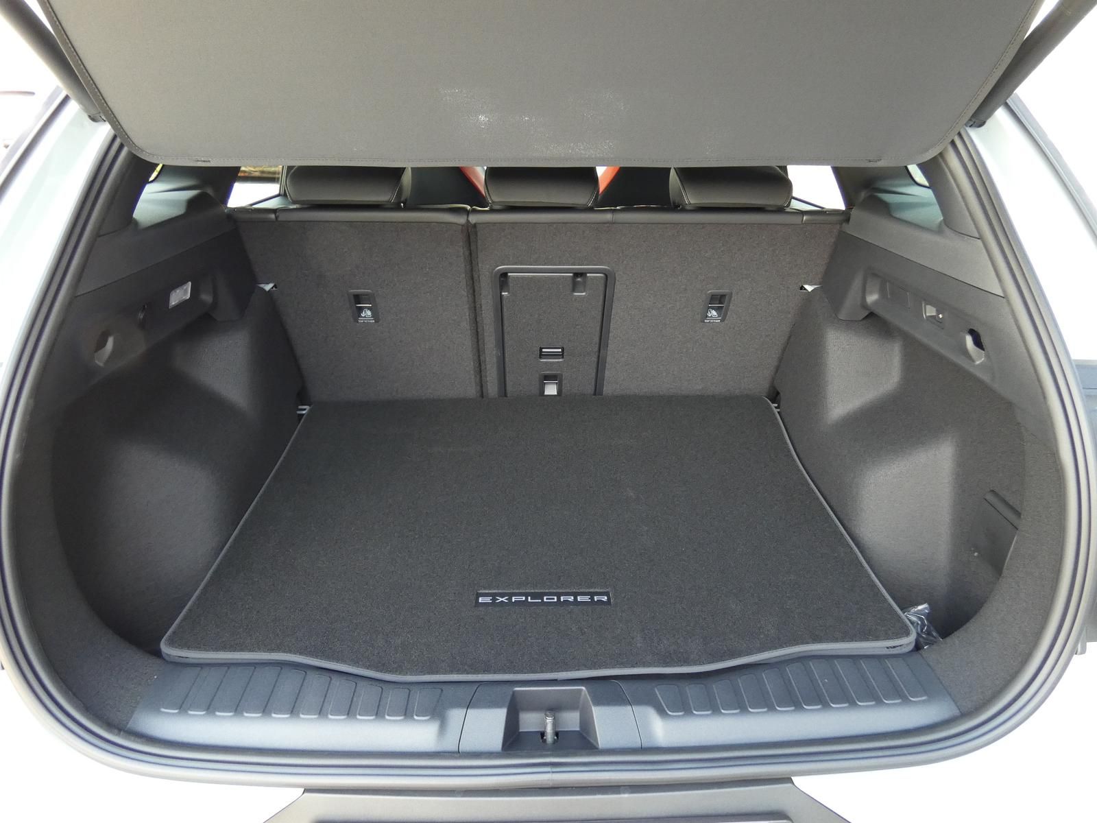 Ford Explorer - Bild 10