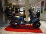 Vespa GTS 300 hpe SuperSport - VESPA SUPERSPORT GTS