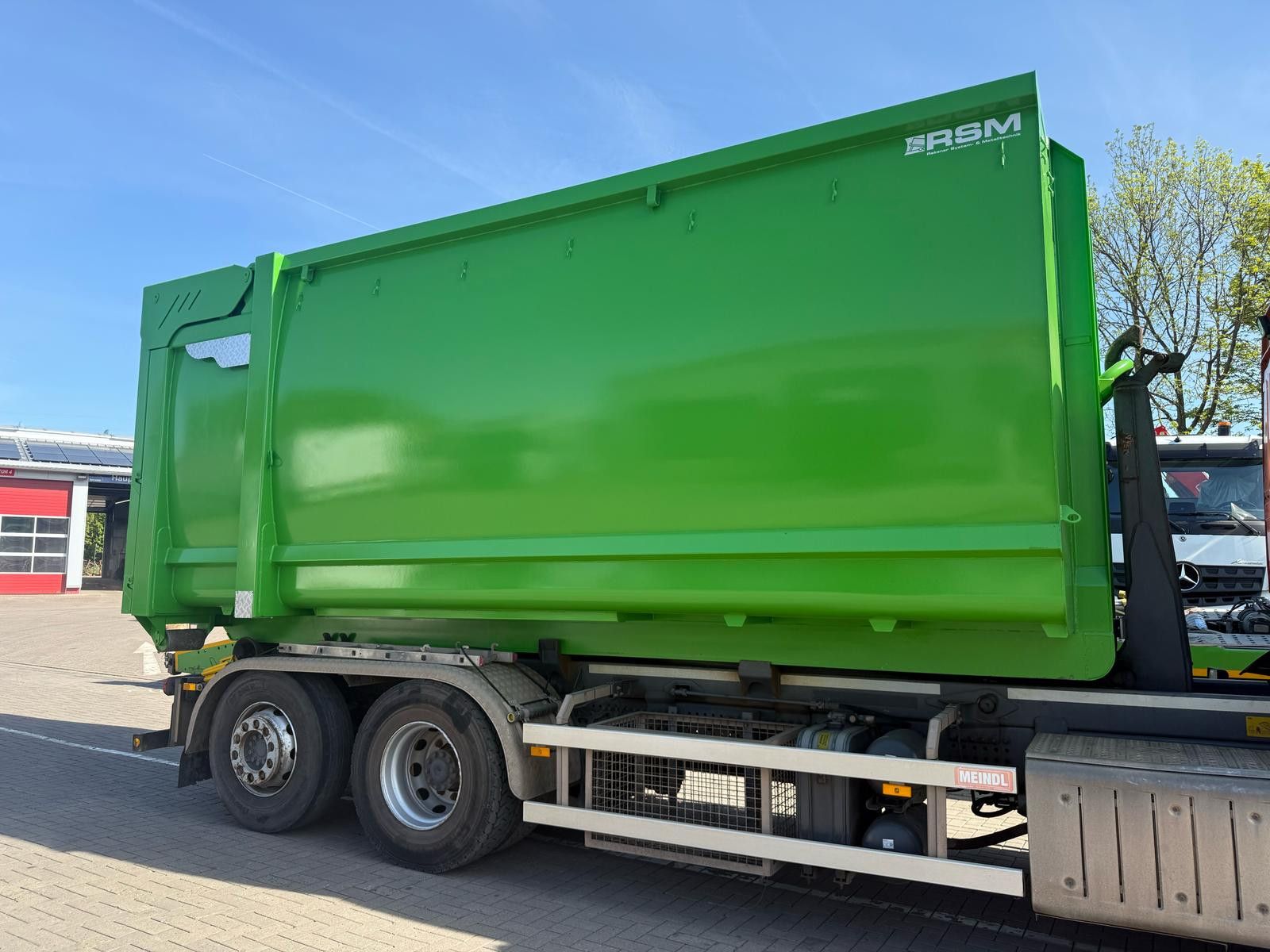 Fahrzeugabbildung Andere RSM Abrollcontainer 38m³ mit hydr. Heckklappe