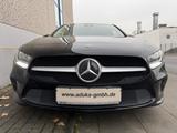 Mercedes-Benz A 180 d Automatik Navi Anhängerkupplung Kamera - Mercedes-Benz Gebrauchtwagen in Bergisch Gladbach