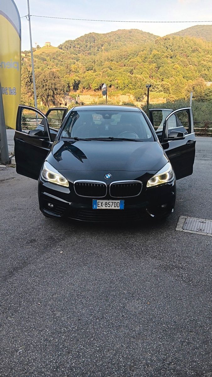 BMW 225 - 1