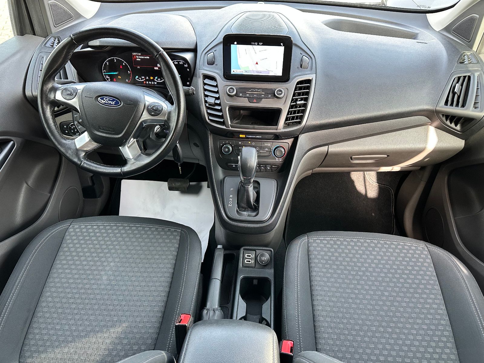 Fahrzeugabbildung Ford GRAND TOURNEO CONNECT*7 SITZER+AUTOM*