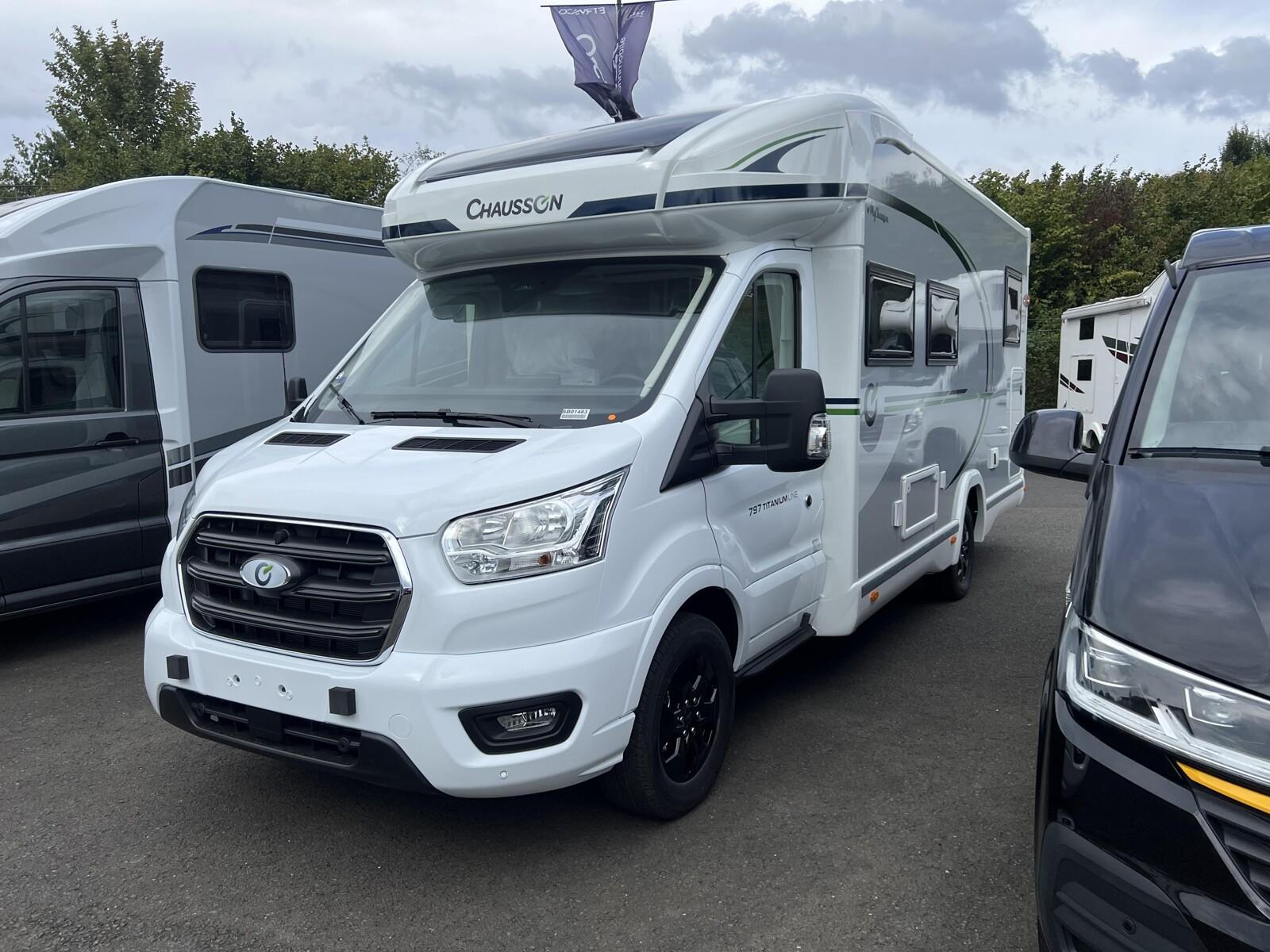 Chausson Teilintegriert Titanium Line 797 