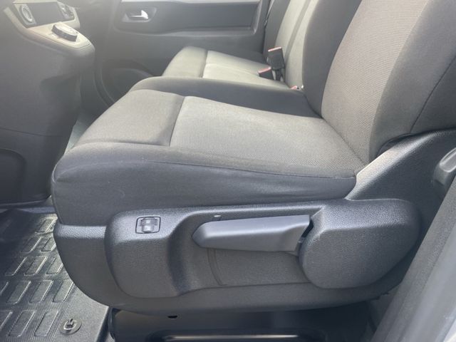 Toyota Proace Verso 2.0 D L2 Business *2XPDC*BLIS*SHZ*