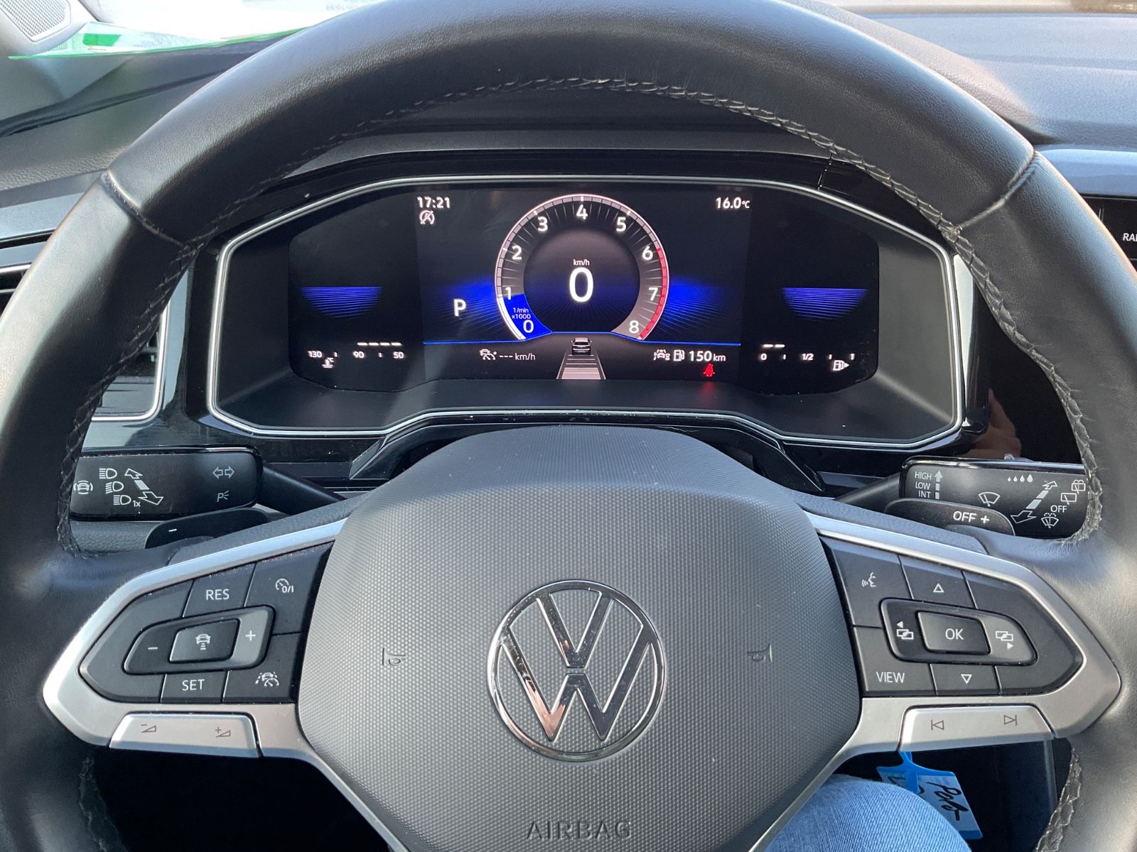 Fahrzeugabbildung Volkswagen Polo 1.0 TSI Style,LED,AHK,Virtual,ACC,Carplay,
