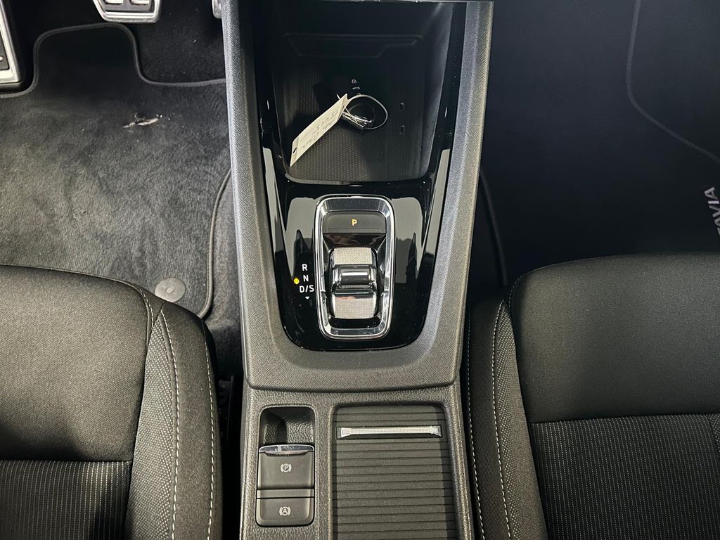 Skoda Octavia Lim DSG STYLE NAVI*ViCo*MEMORY*KESSY*LED