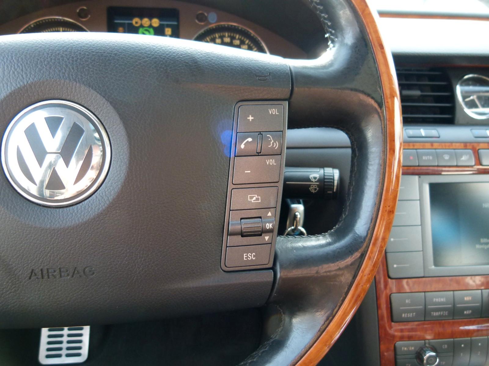 Volkswagen Phaeton 3.2l*Navi*Xenon*LEDER*SHZ*PDC*AHK*