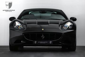 2009 Ferrari CALIFORNIA — фото 2