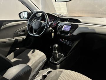 Fotografie 8 des Opel Corsa 1.2 Start/Stop Edition