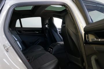 Porsche Panamera - 9