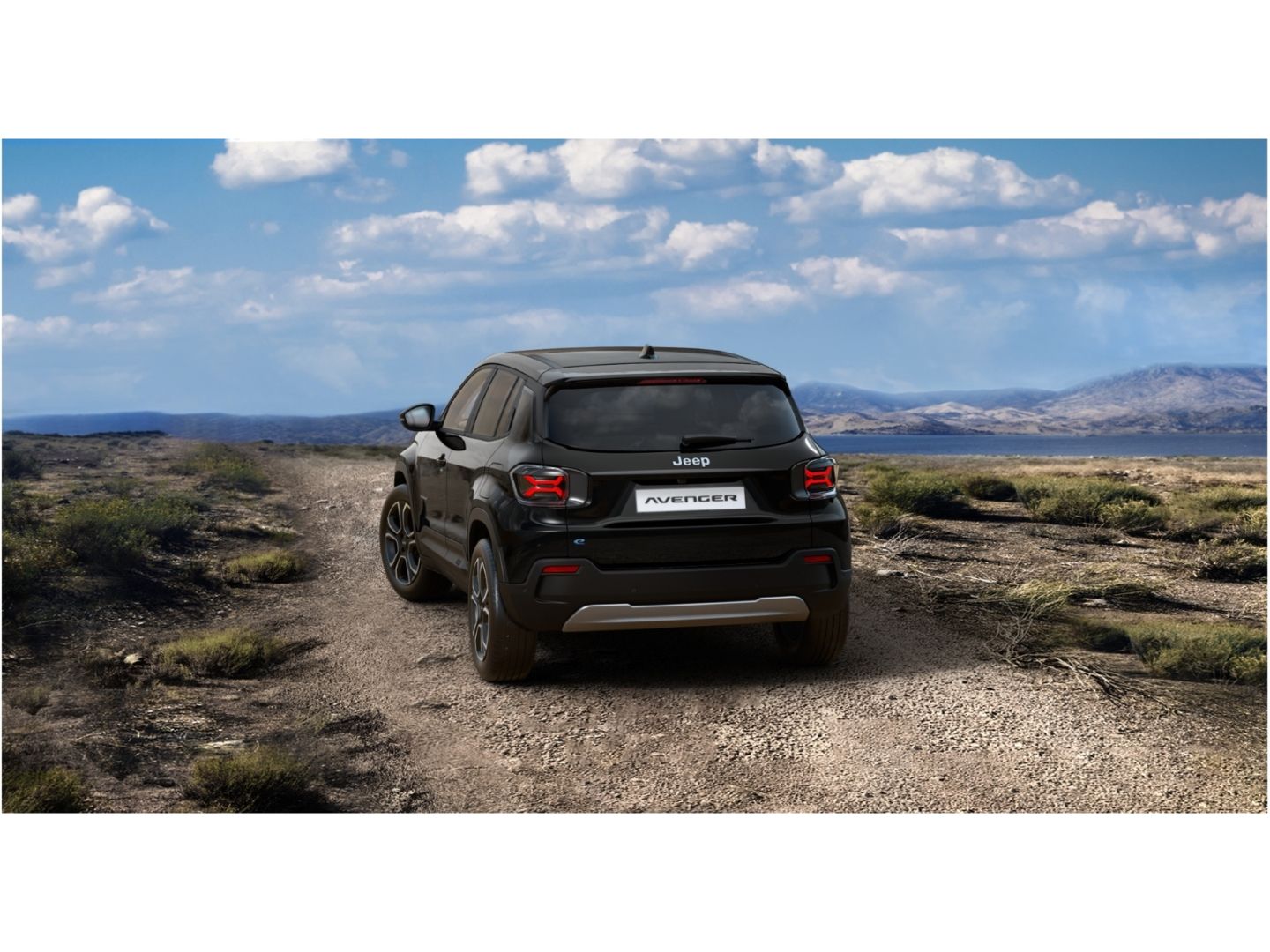 Fahrzeugabbildung Jeep Avenger Summit Pano Leder Infotainment Paket