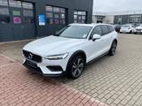 Volvo V60 Cross Country D4 AWD Geartronic Pro Pano HUD - weiße Volvo V60 Cross Country