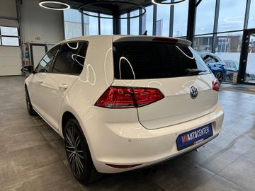 MYAUTOCENTER – Gebraucht- und Jahreswagen mit Werkstattservice in Pfaffenhofen Volkswagen Golf VII Lim. Comfortline BMT