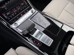 Fahrzeugabbildung Audi A8 60 TFSIe L quattro S LINE TV MATRIX PANO B&O