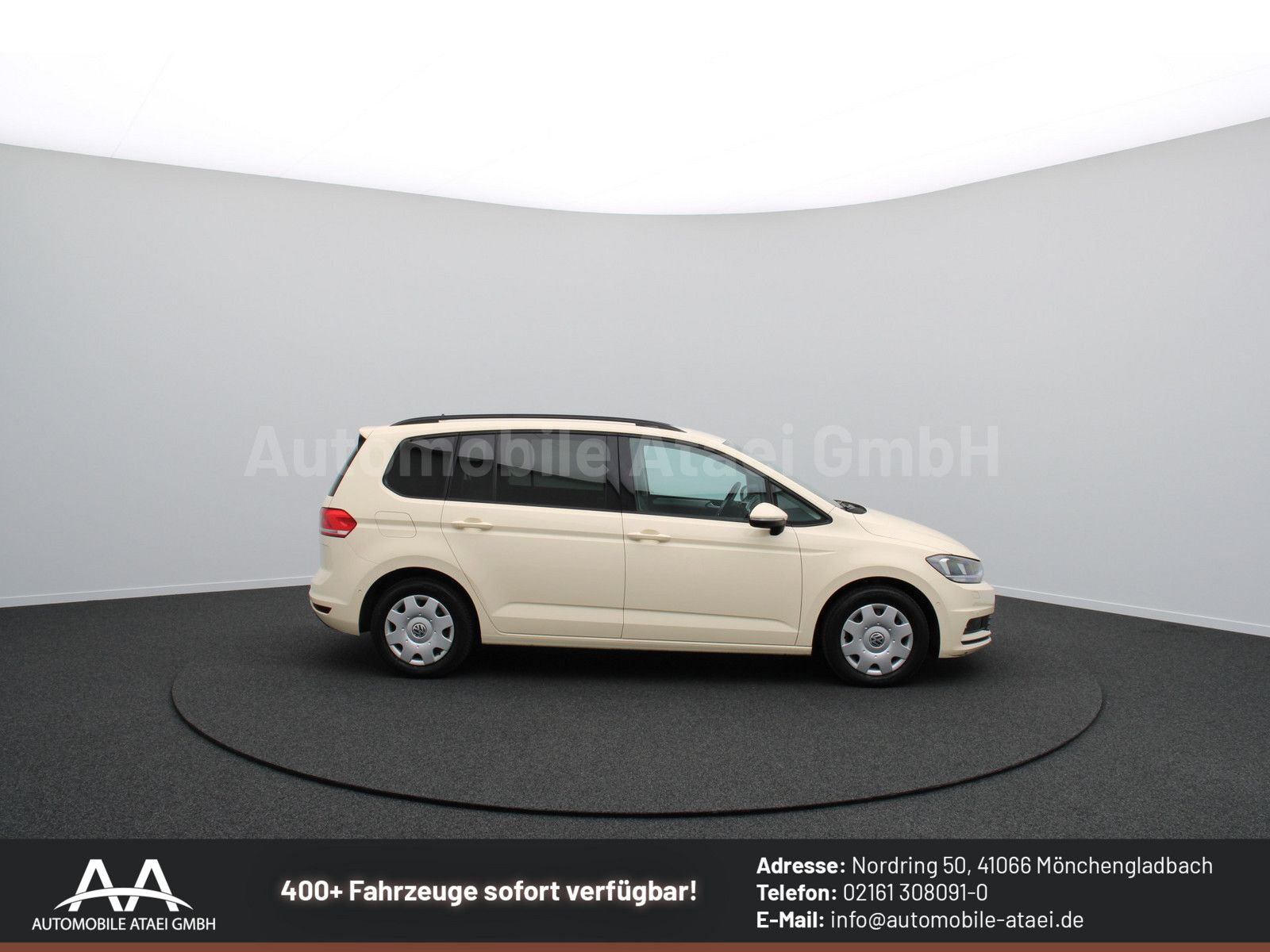 Fahrzeugabbildung Volkswagen Touran DSG *Taxi* 7-SITZE+NAVI+LEDER 8658