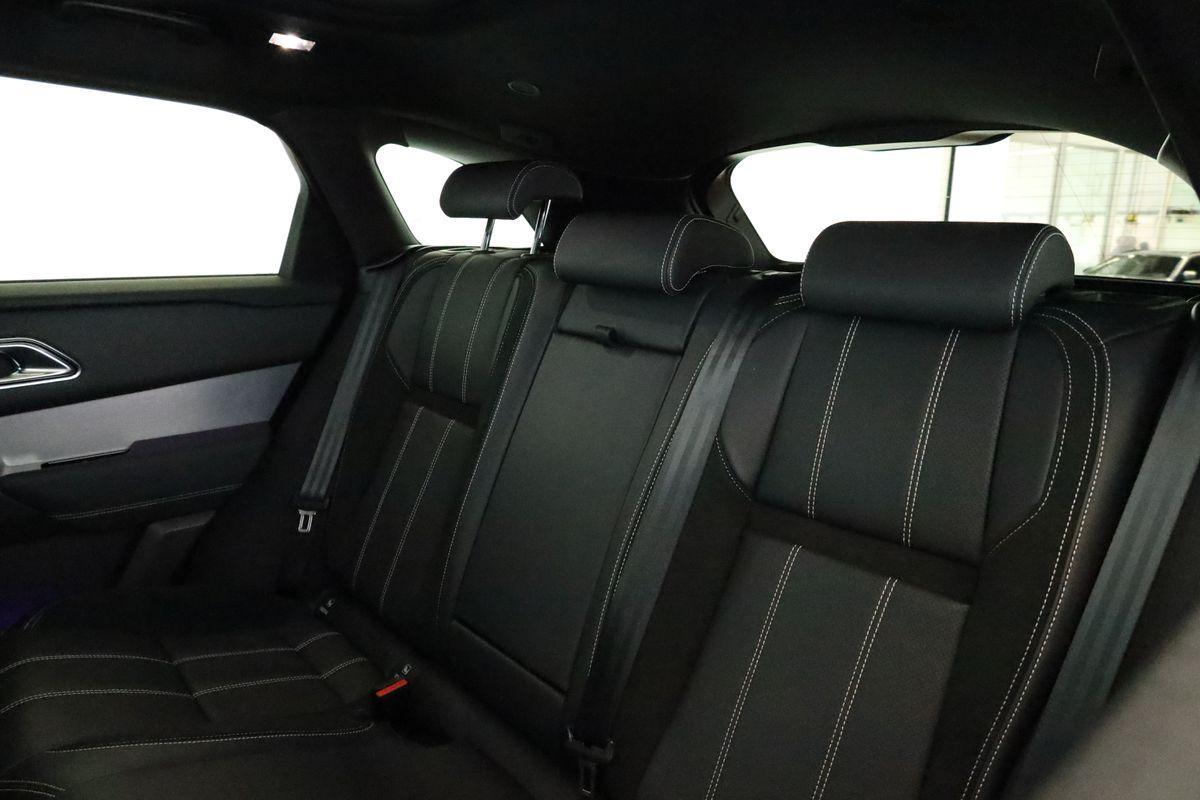 Land Rover Range Rover Velar P400 AWD R-Dynamic SE BLACK 22