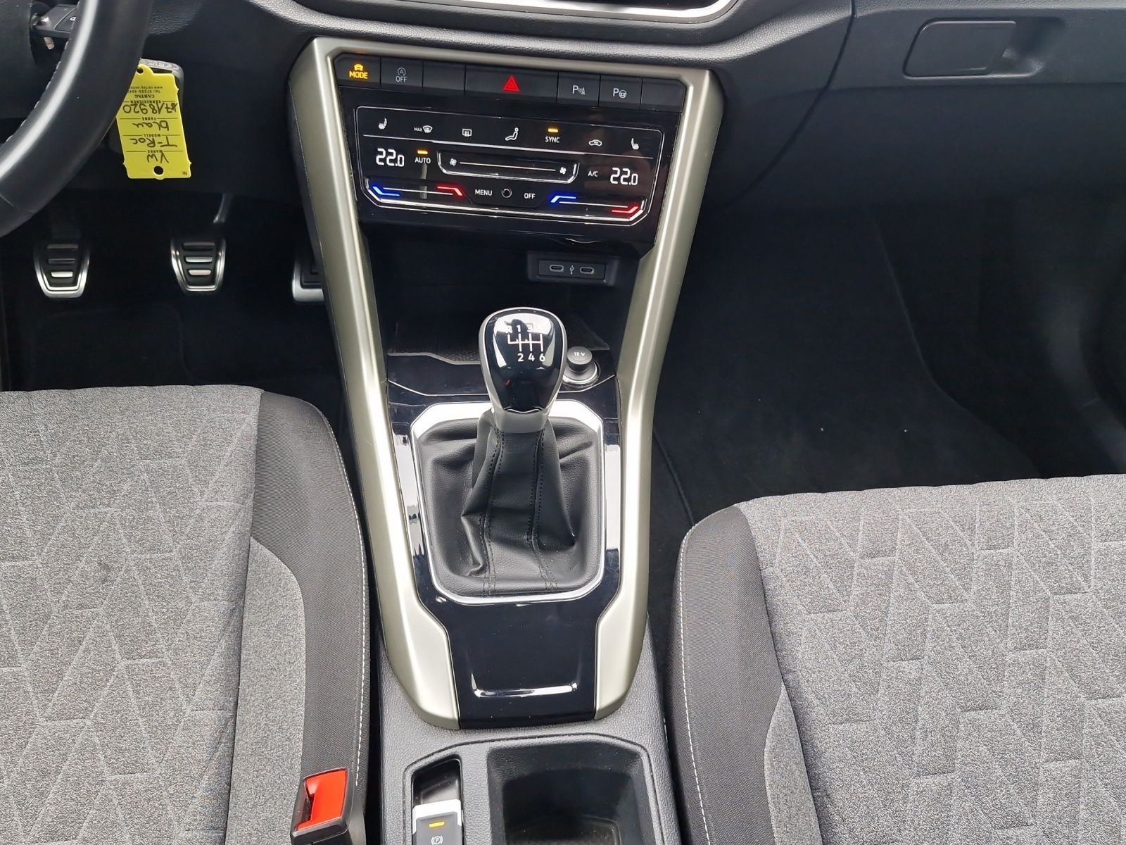 Volkswagen T-Roc - Bild 7