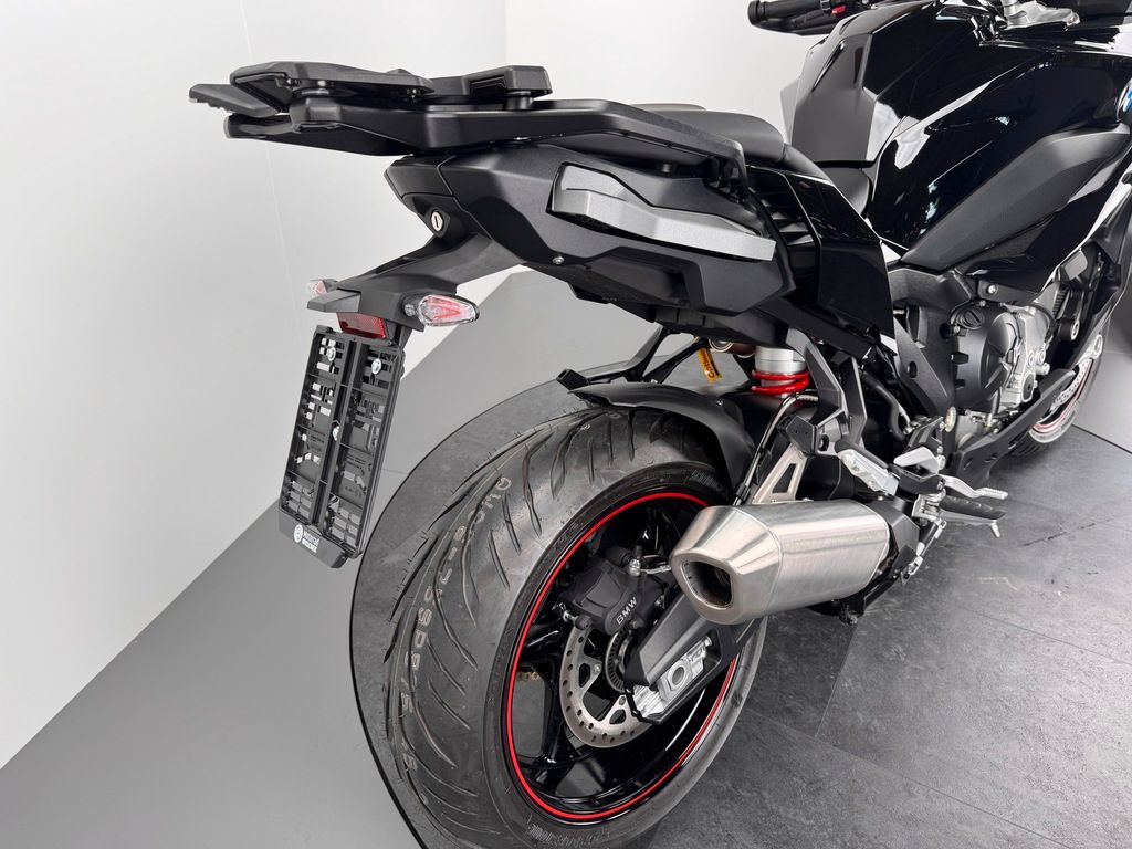 Fahrzeugabbildung BMW S 1000 XR *4 KILOMETER *TRIPLE BLACK