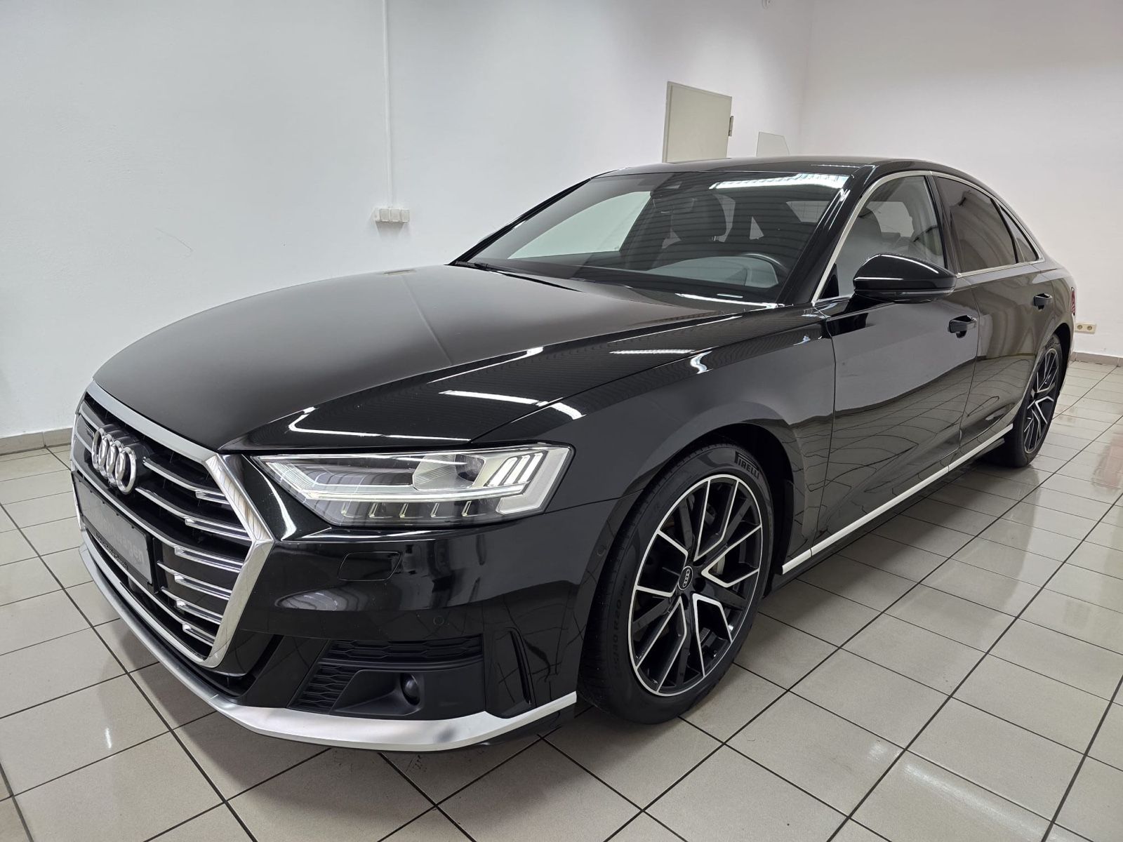AUDI A8 55 TFSI qu. Sport-Paket Luft Memory 360 20"