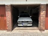 BMW 325