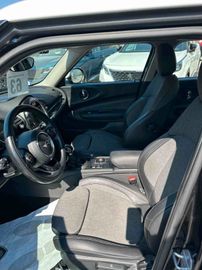 MINI Cooper D Clubman - 12
