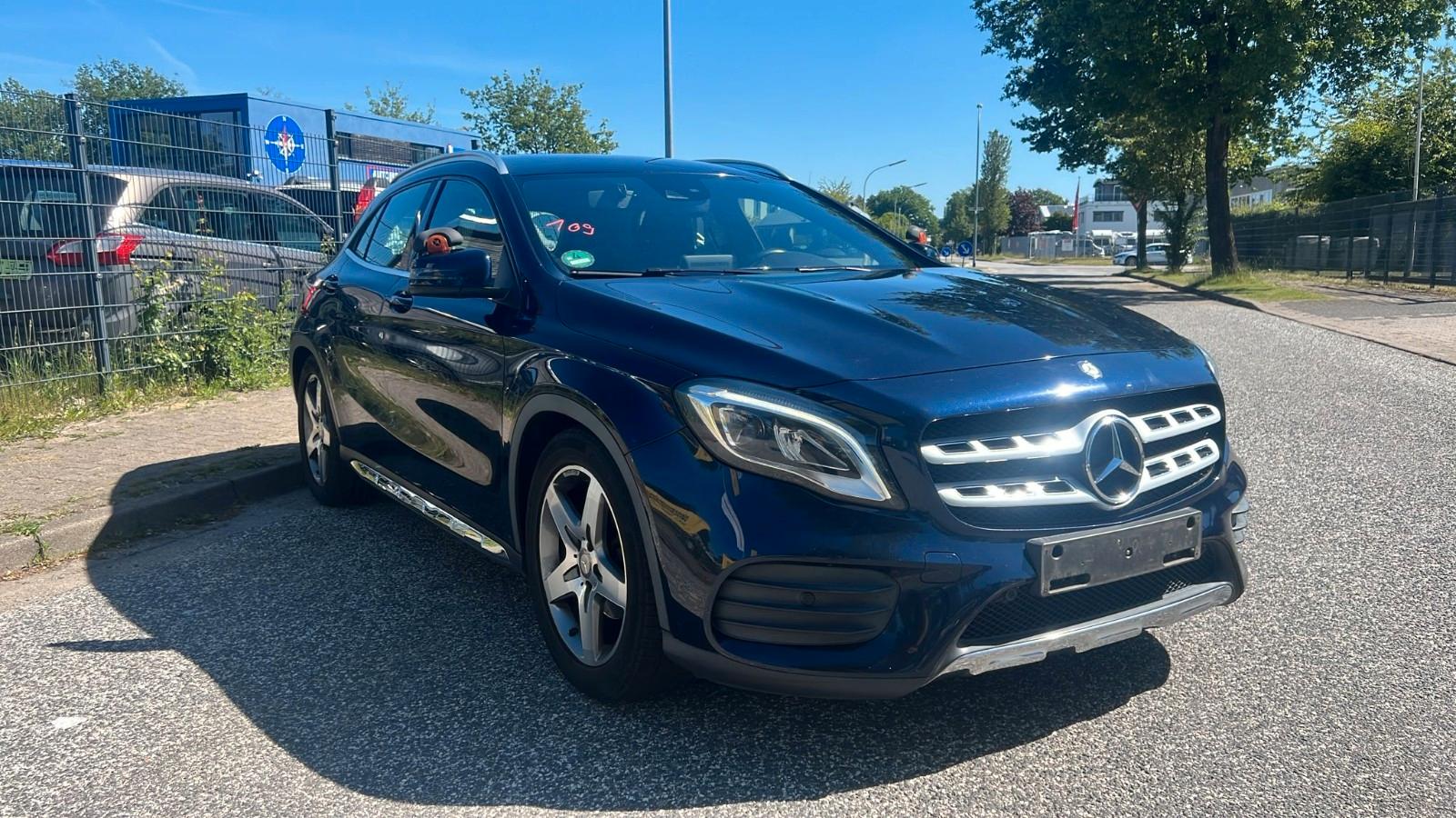 Mercedes-Benz GLA 200 CDI AMG